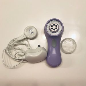 Clarisonic Mia 1 Face Cleansing Brush
